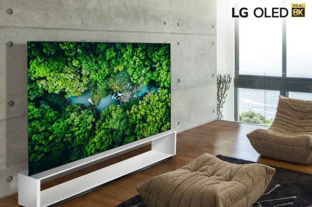 LG     8 Ultra HD