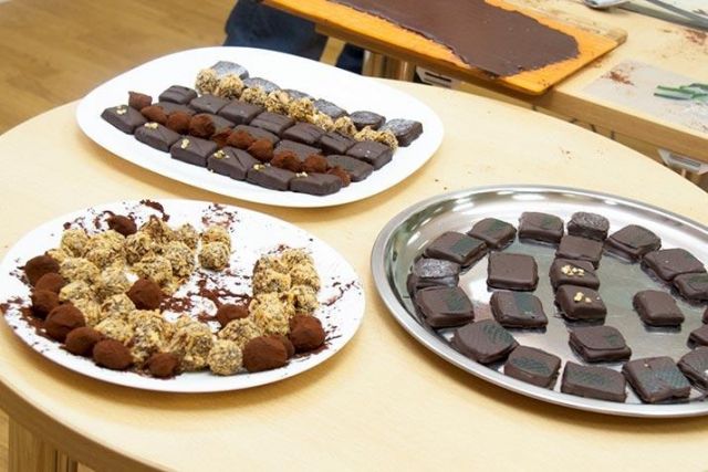 Секреты шоколатье: как приготовить конфеты в домашних условиях (ВИДЕО)