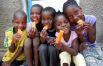 14. Оранжевый сладкий картофель, специально выведенный для выращивания в африканских странах, где дети страдают от недостатка витамина А.