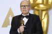 Самый пожилой лауреат «Оскара»: композитор Эннио Морриконе получил «Оскар» за лучший оригинальный саундтрек к вестерну «Омерзительная восьмерка» (2015 г.) в возрасте 87 лет.