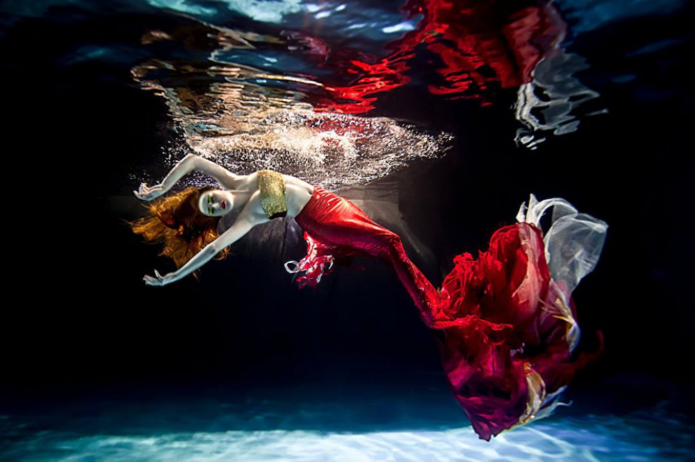 Третье место в категории «Портфолио» — серия снимков «Подводные мечты». 