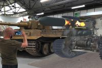 Каждый посетитель музея имеет возможность увидеть танк в дополненной реальности.