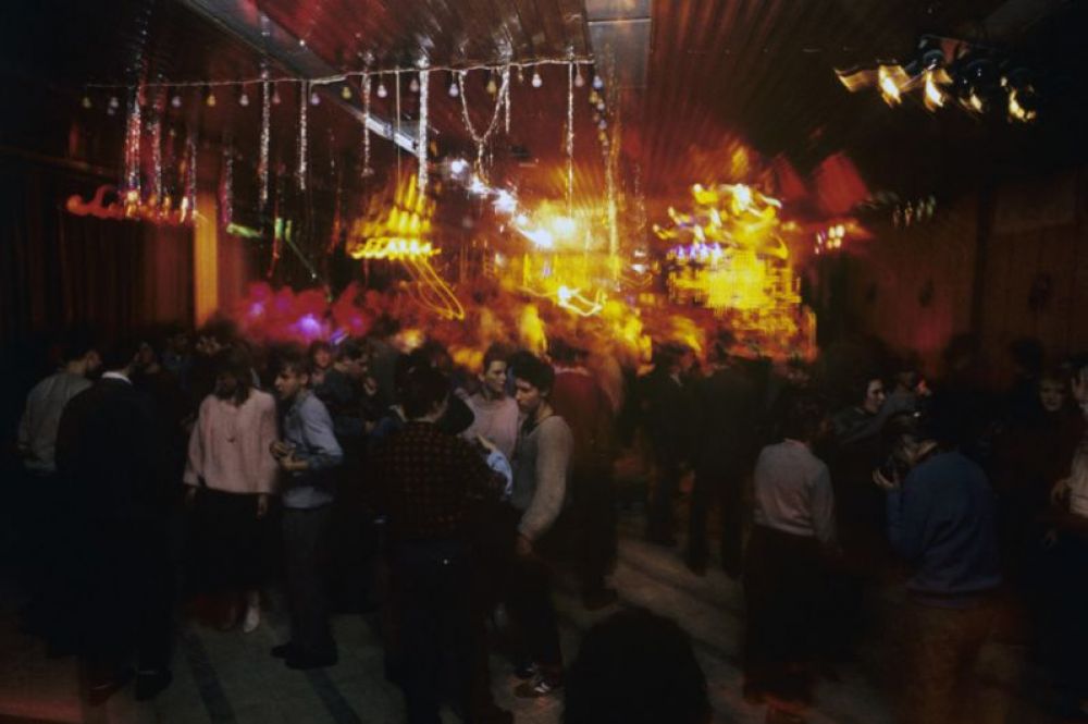Олимпийская деревня, клуб-кафе «У фонтана». 1978 год.