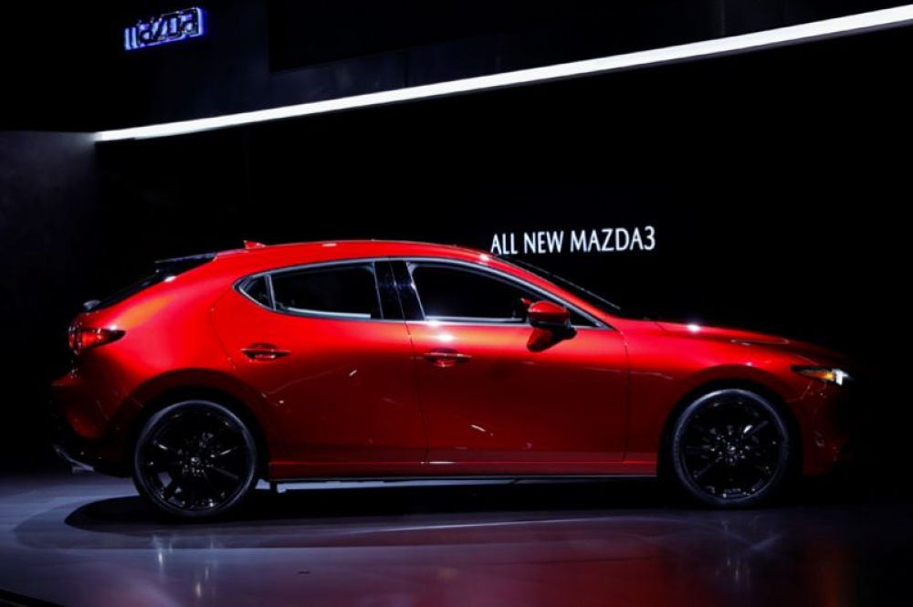Новая Mazda 3.