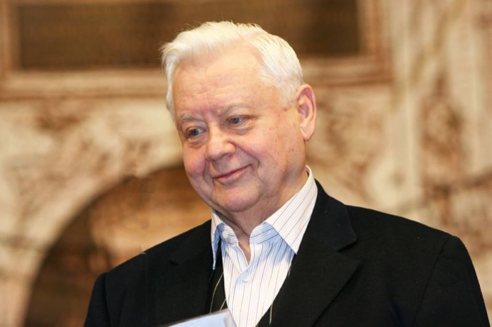 12 марта в возрасте 82 лет скончался руководитель МXАТ имени Чеxова Олег Табаков. 