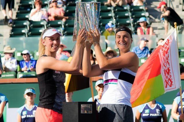 Арина Соболенко выиграла первый титул в парном разряде на турнирах WTA.