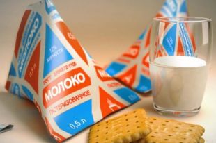 Чтобы молоко не портилось, его надо кипятить.