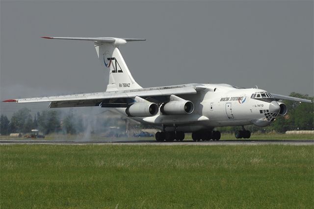 Ил-76ТД борт RA-76842 в 2010 году. 