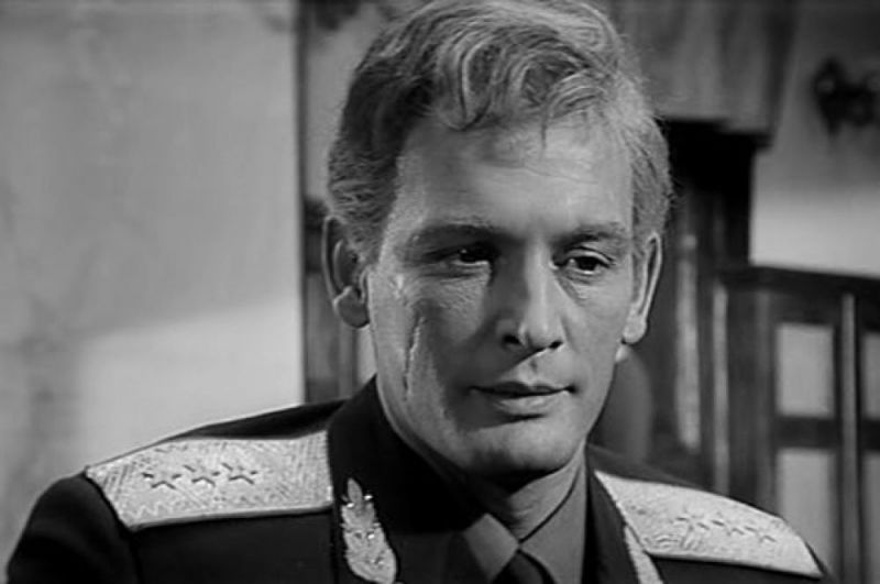 Василий Лановой в фильме «Офицеры», 1971 год.