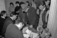 17 марта 1991 года был проведён Всесоюзный референдум по вопросу сохранения Союза Советских Социалистических Республик. Жители литовского города Новый Вильно пришли на избирательный участок в этот день.