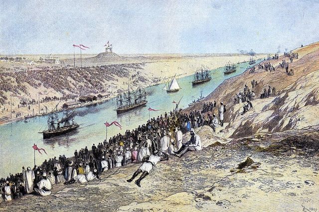 Суэцкий канал открыли в 1869 году. Акционеры получили приличные дивиденды. Парадоксально - канал построили без каких-либо кредитов.
