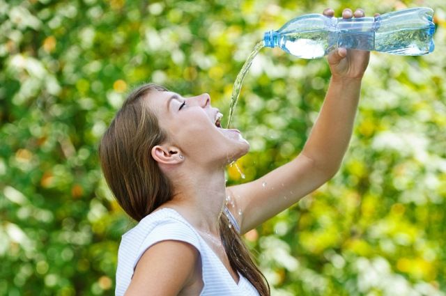 Полезно ли выпивать каждый день по три литра воды? | Вопрос-ответ | АиФ Аргументы и факты в Беларуси