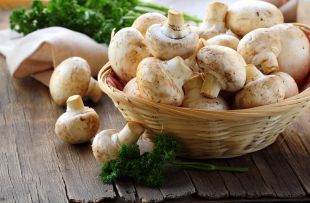 Продукт богат белком и витаминами А и С.