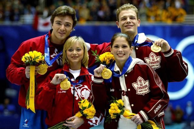 На Играх-2002 «золото» в фигурном катании впервые получили сразу две пары.