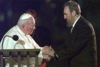 В 1998 году Иоанн Павел II с пастырским визитом побывал на Острове Свободы. На мессу в Гаване пришло около миллиона человек.