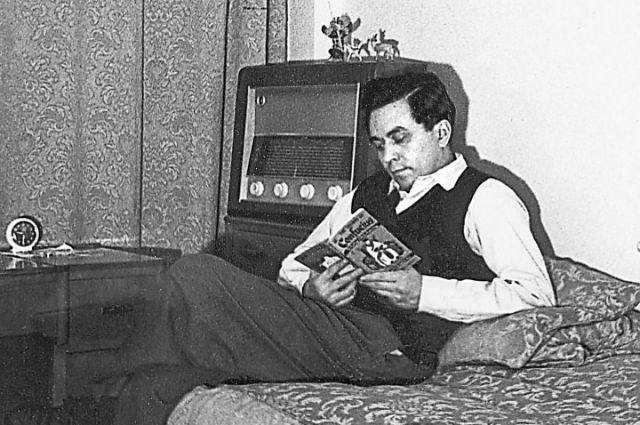 Конон Молодый (Гордон Лонсдейл) в лондонской квартире, 1955 г.
