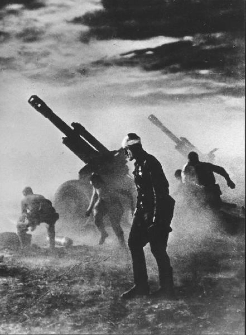 «Будем стоять насмерть!» (июнь - август 1944). На фото: 2-й Белорусский фронт.