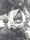 Портрет девочки Веры Курьян, у которой мать и все родственники погибли в концлагере Озаричи (19 марта 1944). Деревня Озаричи.