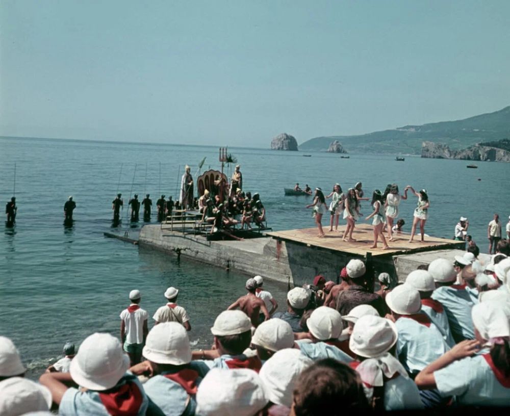 Пионеры на празднике Нептуна, 1965 год
