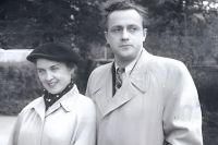 Владислав Стржельчик с любимой женой Людмилой Шуваловой, которая посвятила свою жизнь заботе о нем. 