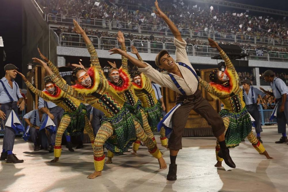 Выступления отражают историю и культуру коренных народов Бразилии.
