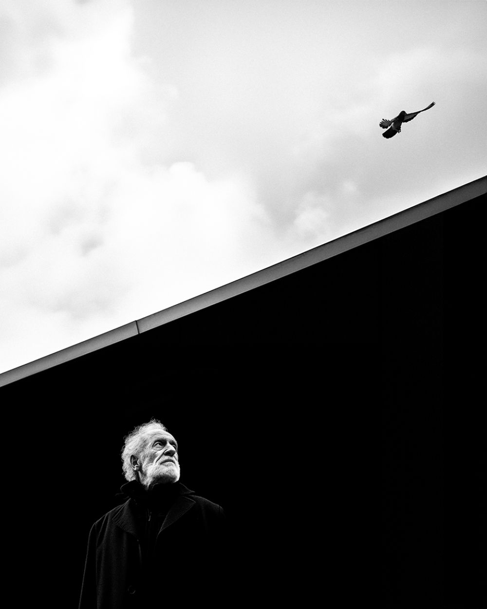 Золото в категории «Улица. Профессионалы» взяла немецкий фотограф Нина Папиорек. 